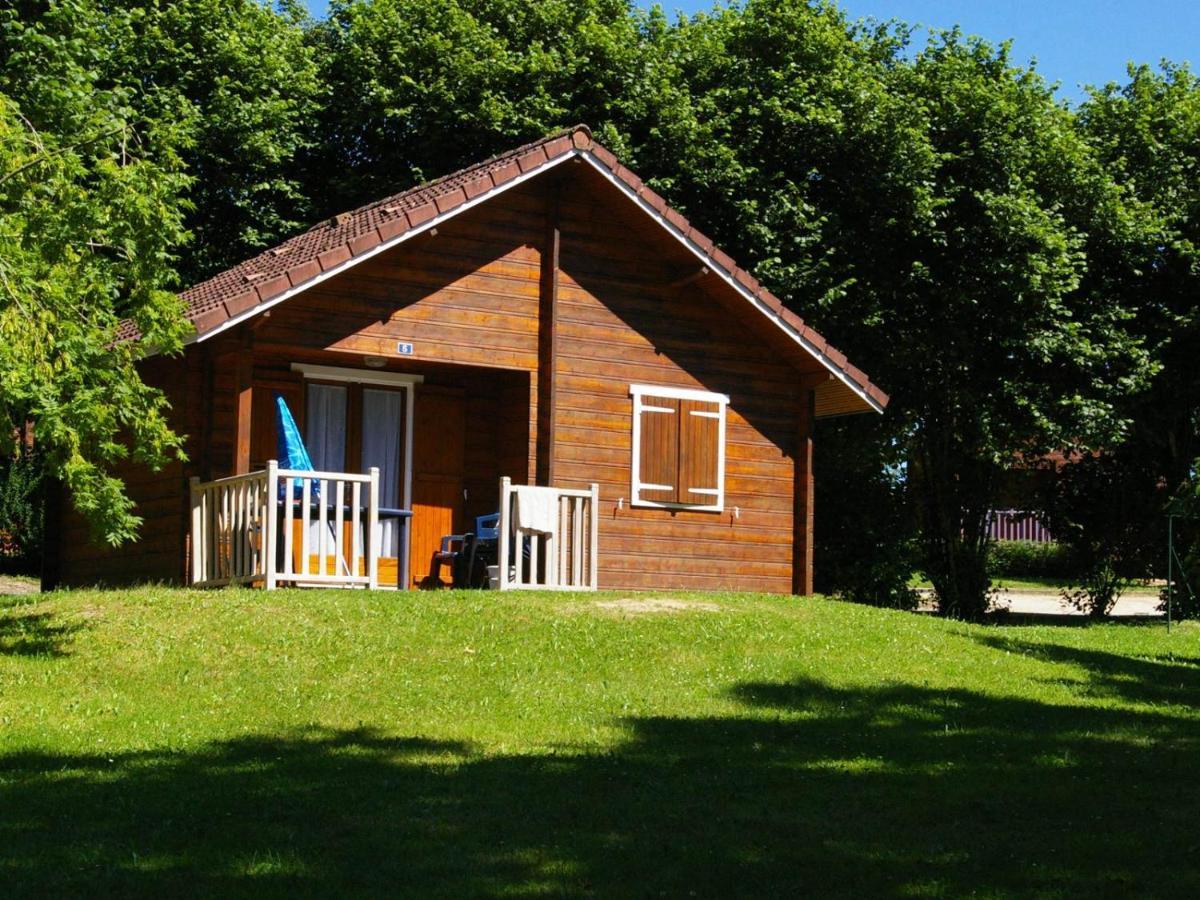 Camping Municipal De La Lande Nexon Екстер'єр фото
